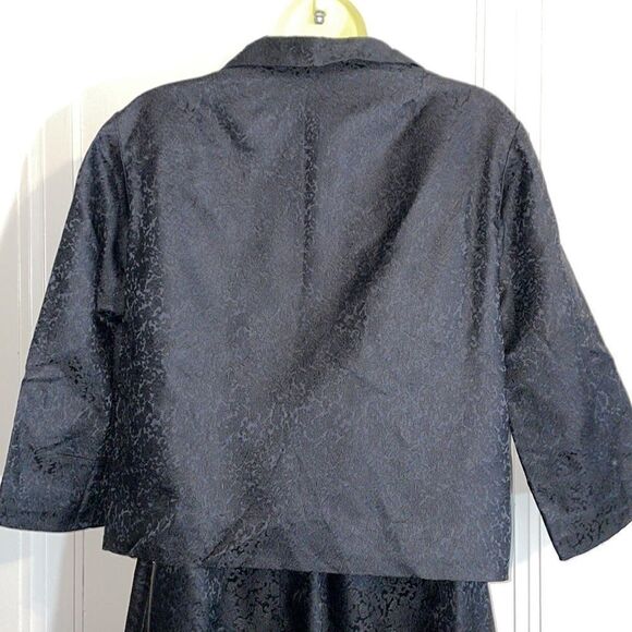 Vtg 60s black brocade 2 Piece dressy jacket & maxi skirt - Picture 9 of 13